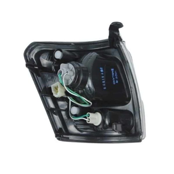 Toyota Hilux BullNose (Facelift) (2001 - 2005) Left Side Corner Lamp - Image 3
