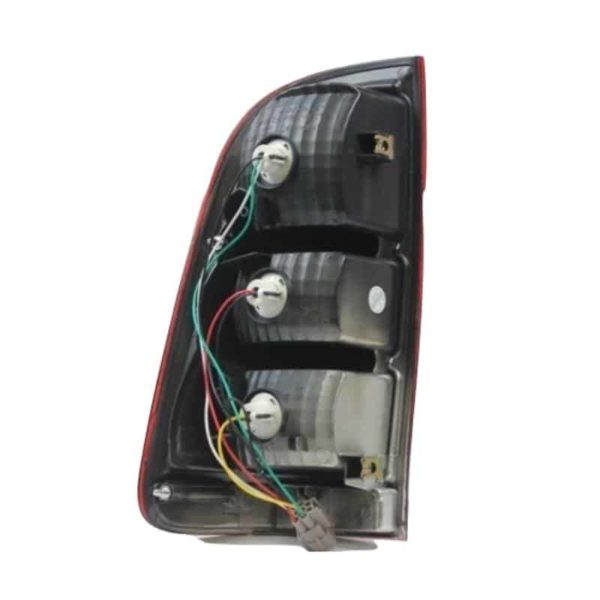 Toyota Hilux D4D VVTI (2005 - 2011) Early Model Tail Light / Tail Lamp (Right Side) - Image 3